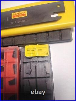 Sandvik Part Off Tool With Cut Off Sandvik Inserts (20) Pcs New! 151.2-21-40